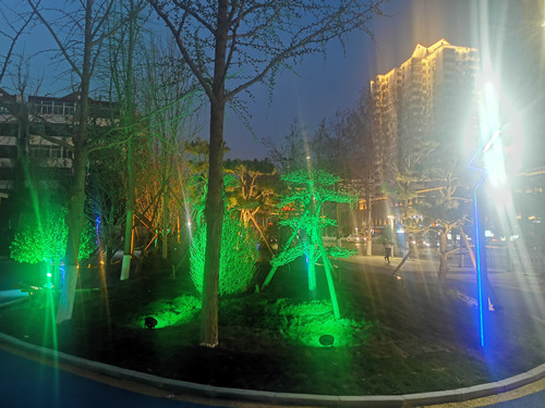 街心公園，景觀(guān)燈